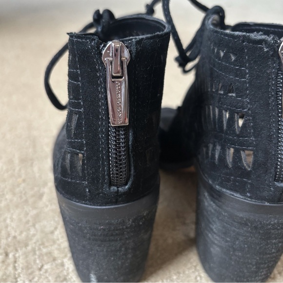 Vince Camuto Tarita Black Cutout Suede Block Peep Toe Lace Heels in Size 5. - Picture 12 of 16